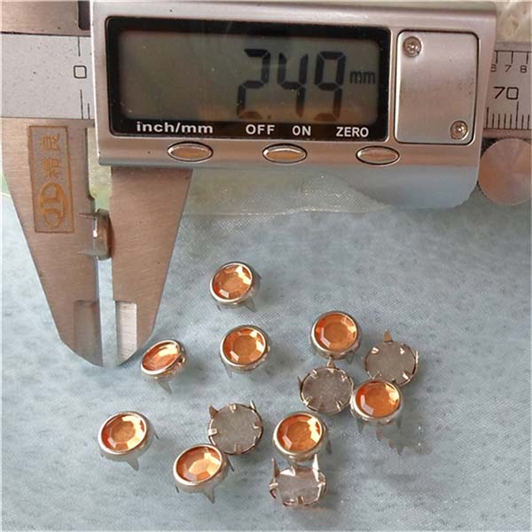 A074 Acrylic and Rhinestone Studs(iron/brass) 8.5mm 1000pcs/bag