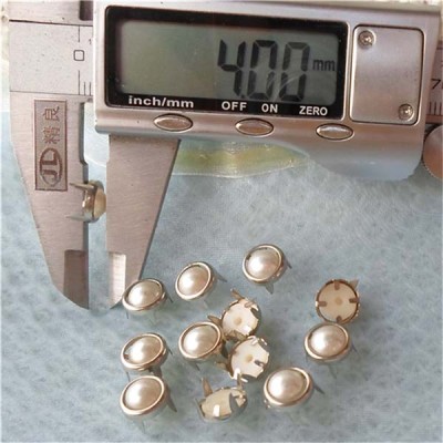 A076 Acrylic brass studs 8.5mm 1000pcs/bag
