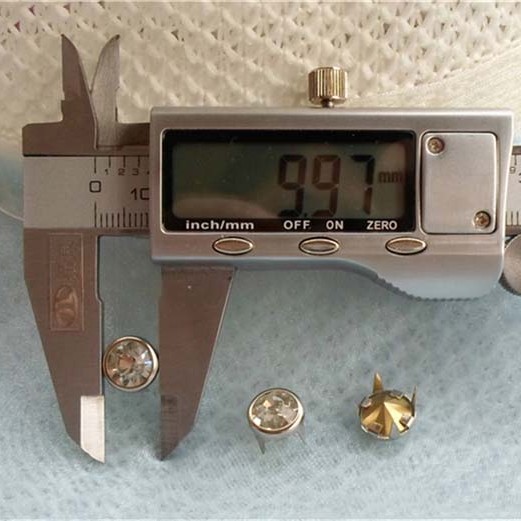 NJ0010 Crystal Studs For Leather 10mm 1000pcs/bag