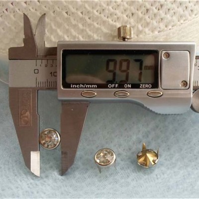 NJ0010 Crystal Studs For Leather 10mm 1000pcs/bag