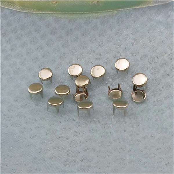 A068 Plane Studs(iron/brass) 6mm 1000pcs/bag