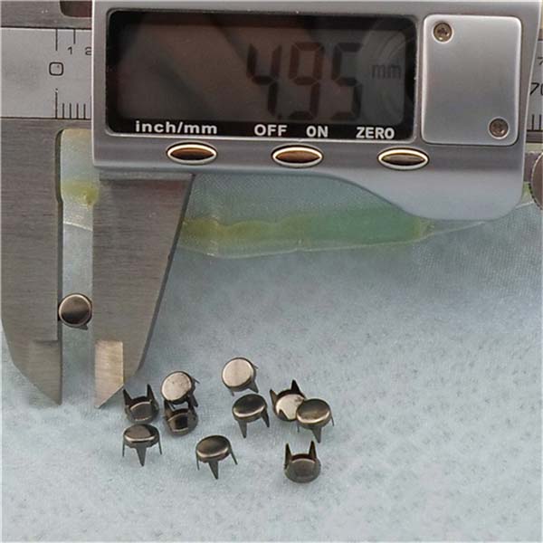 AP0513 Round Flat Iron Studs 5mm 1000pcs/bag