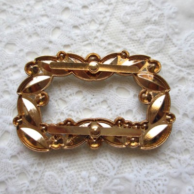 XL111 DIY Glass slipper Buckle/Leaf shape crystal Shoes flowers/Shoe Repair Parts Accessories  40x62mm MOQ 10pcs