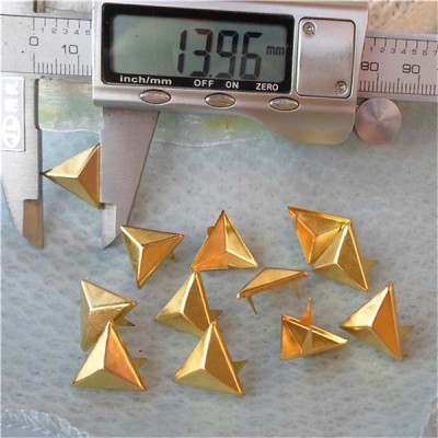 A020 Triangle Studs For Clothing(iron/brass) 16mm 1000pcs/bag